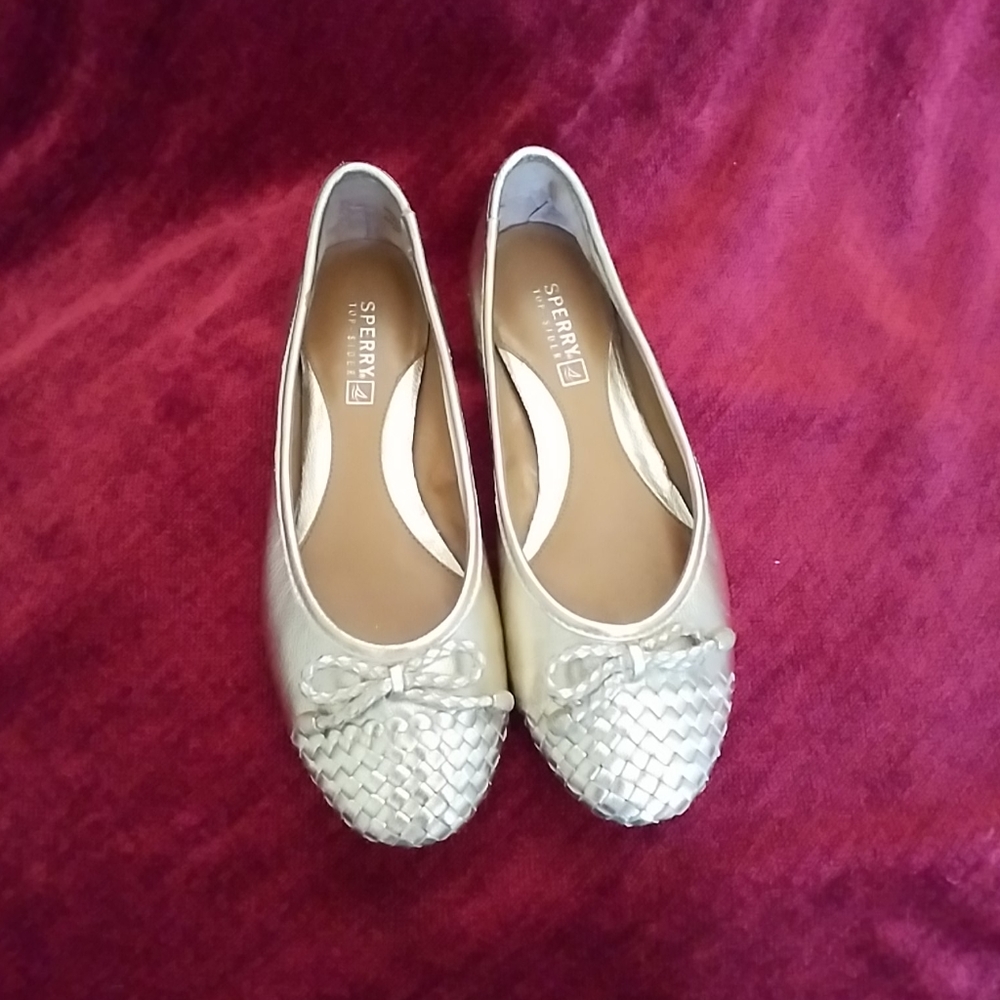 Shoes - Picture 3 of 3